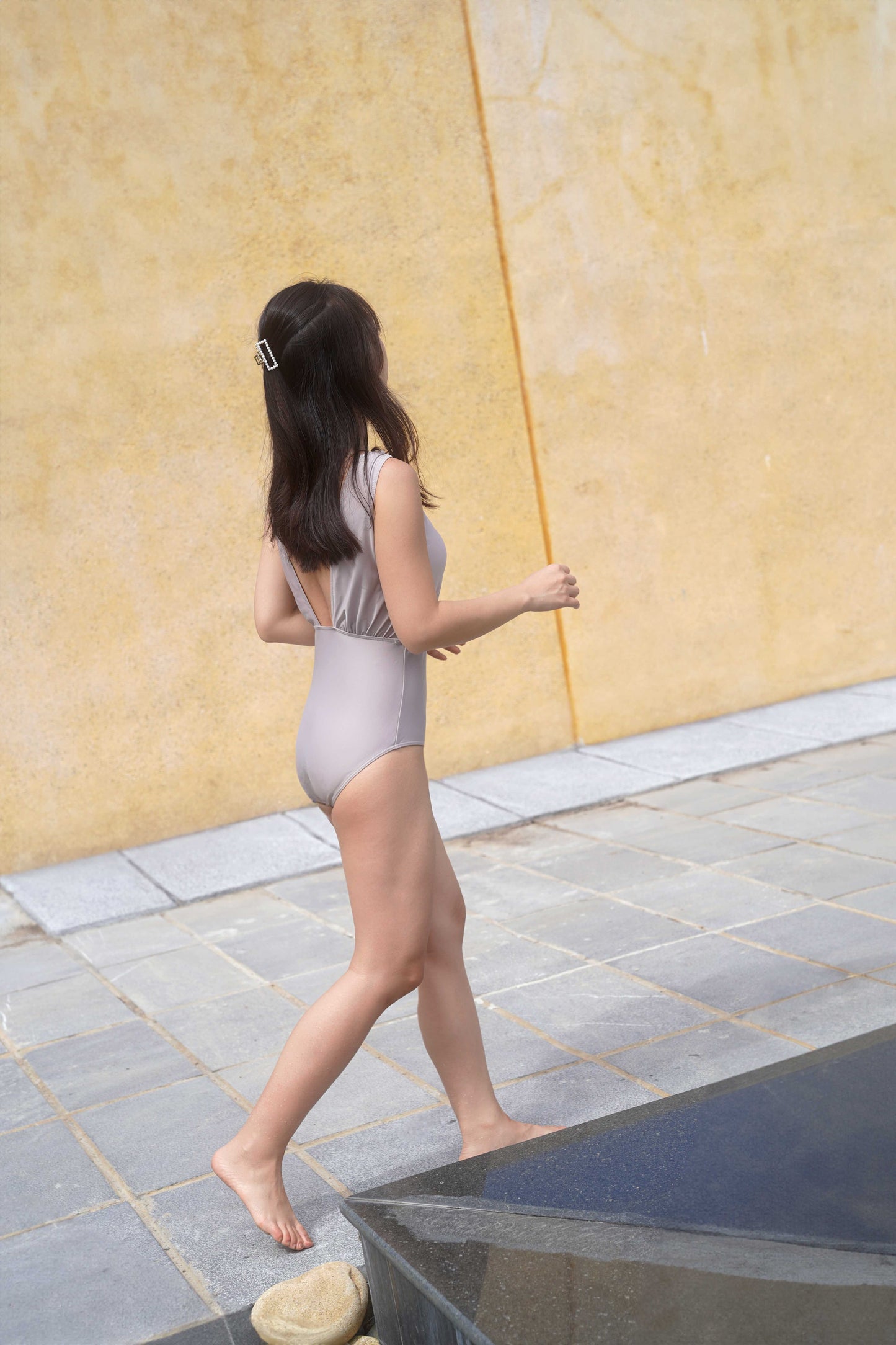 Hera One Piece | Platinum