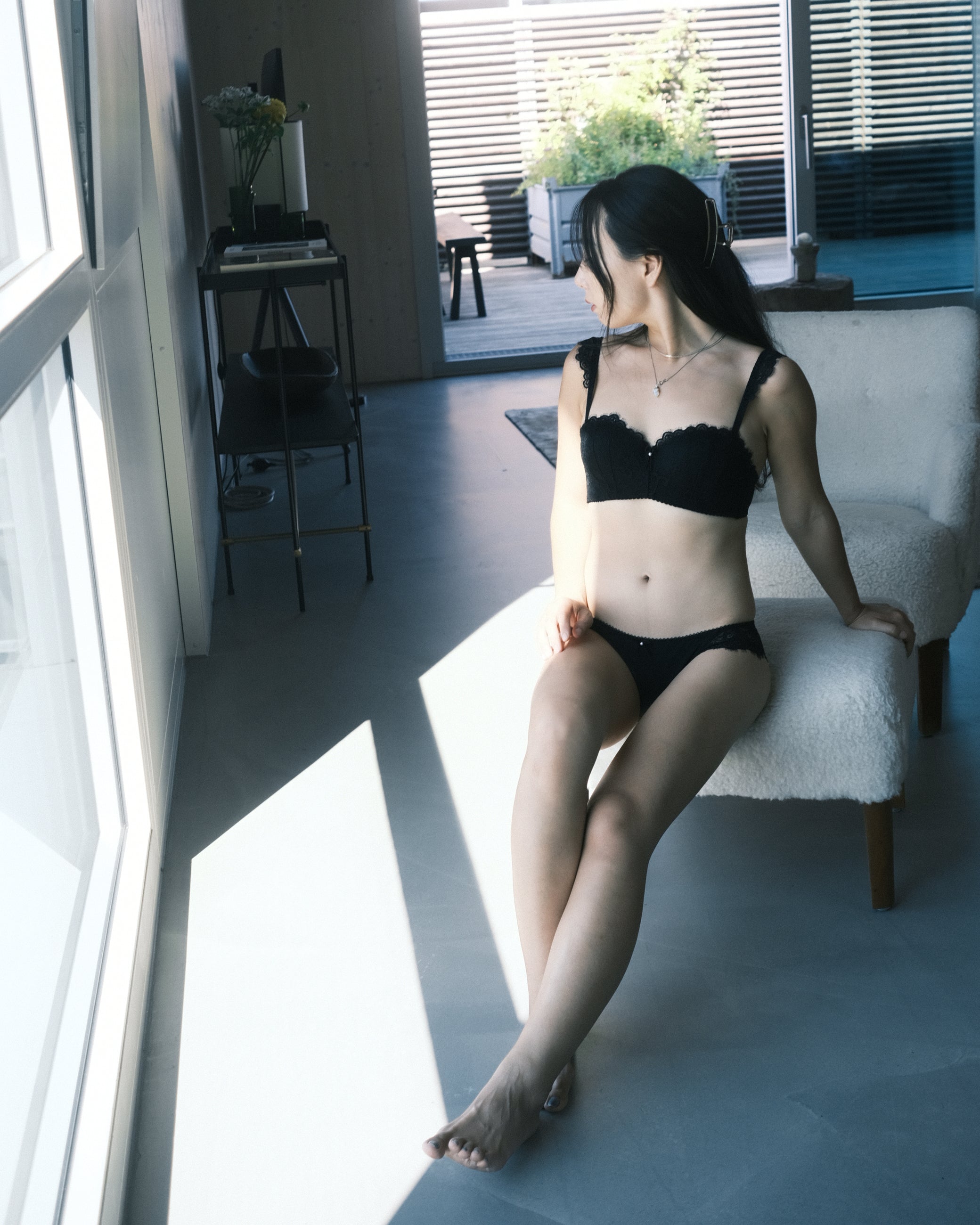 Shirohana | Black Petal